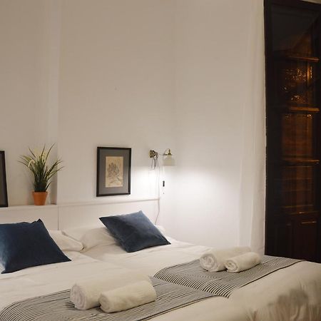 Apartamento Colon 32 Севилья Экстерьер фото